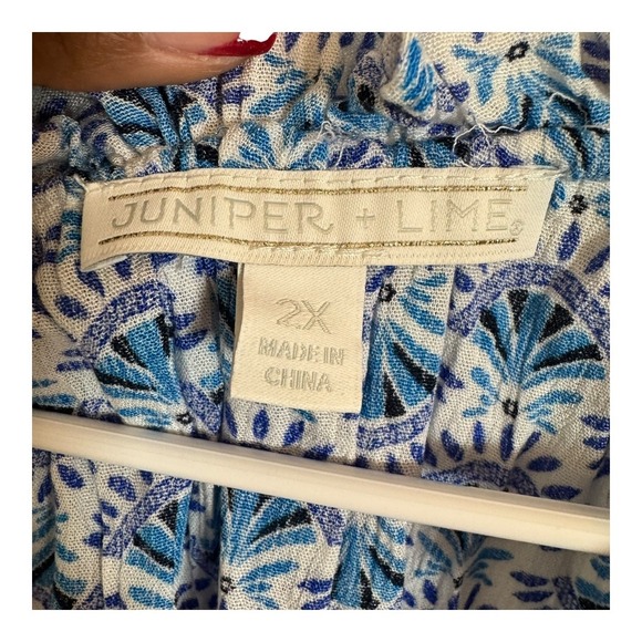 Juniper Lime Blue White Print Ruffle Neck Sleeveless V Neck Tunic Plus Size 2X - Picture 2 of 4